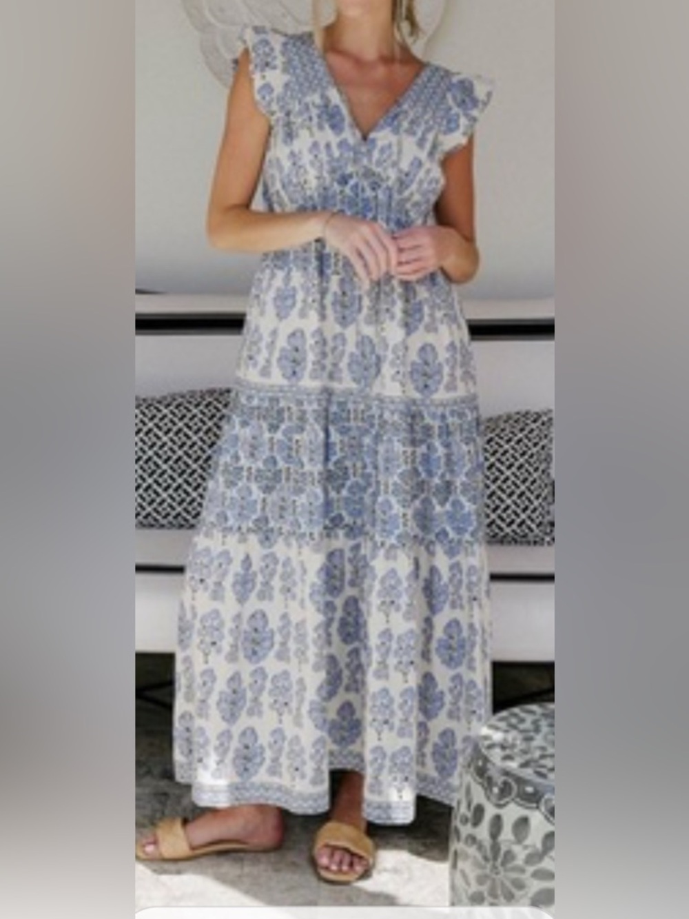OMIKA jacqueline maxi dress in truro - Picture 2 of 11